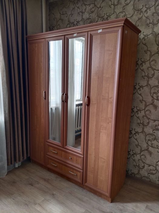 Продается шкаф для Спальни