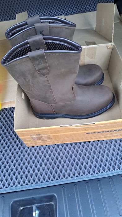 Продам спец ботинки от фирмы Samson