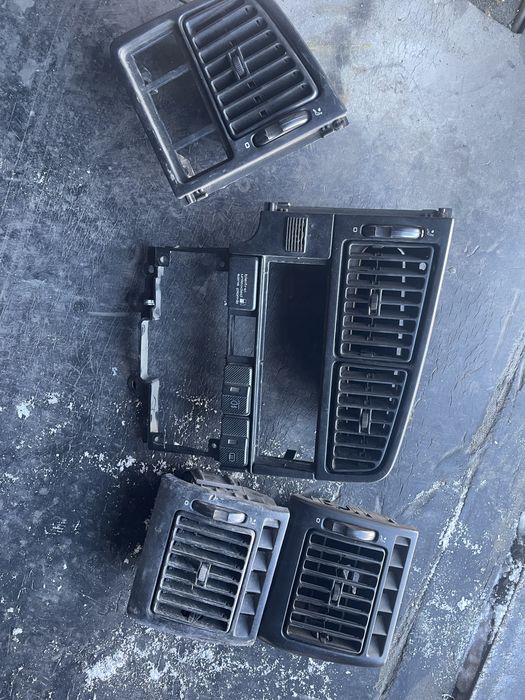 Центральная рамка панели фольцваген пассат б3