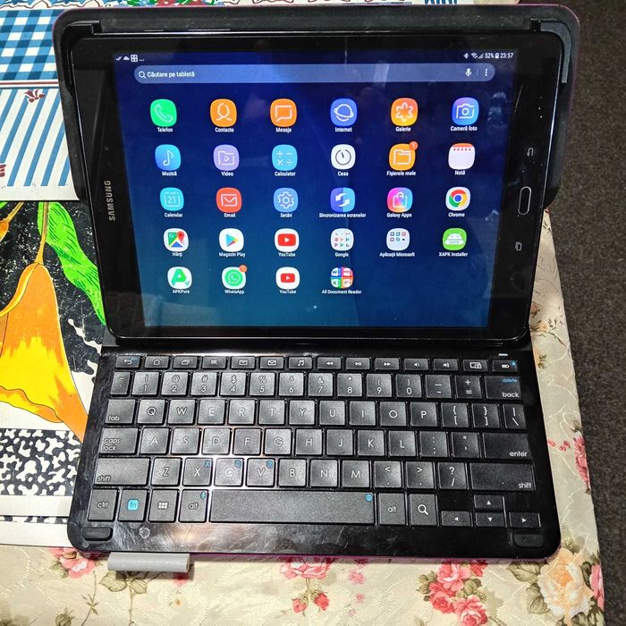 Samsung Galaxy Tab A Sm-T555 cu tastatura