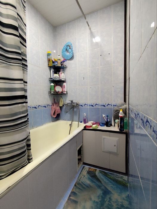 Продаётся 3 х комнатная квартира на РАДУГЕ