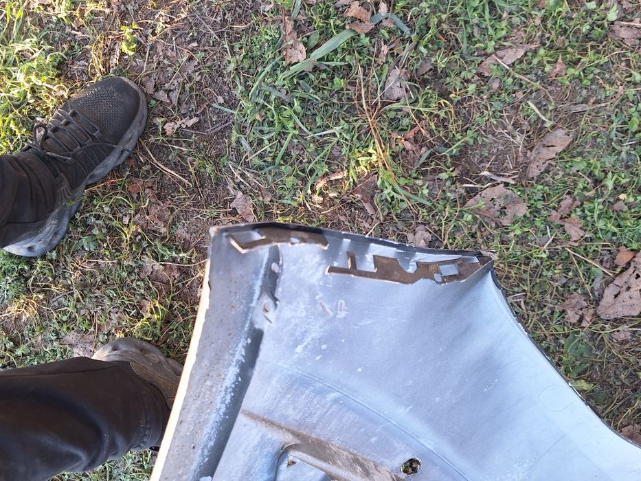 Предна броня за Ford Galaxy 2010