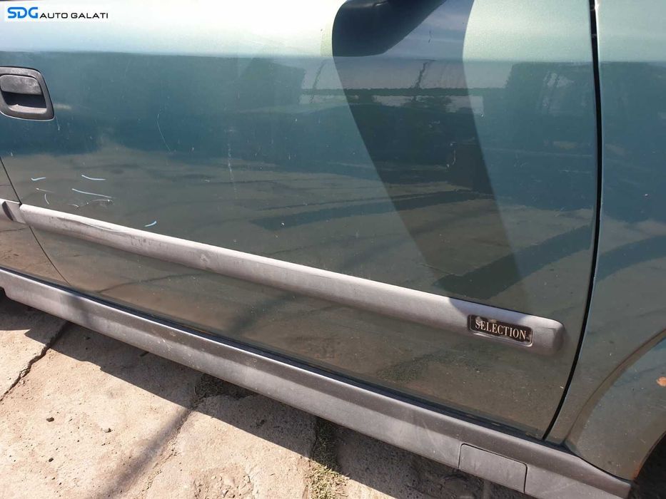 Usa Usi Portiera Portiere Dreapta Fata Dezechipata cu Defect Opel Astra G Break Combi 1998 - 2004 Culoare Z387
