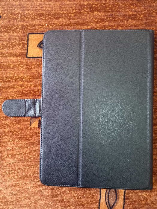 Кейс за таблет от естествена кожа