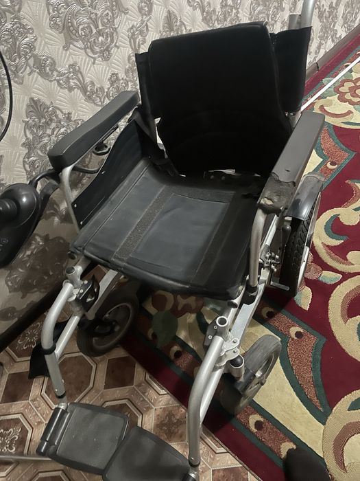 Электрическая каляска б/у