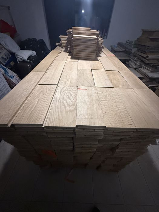 Parchet premium pe comandă – import Elveția – 80 m² stare foarte bună