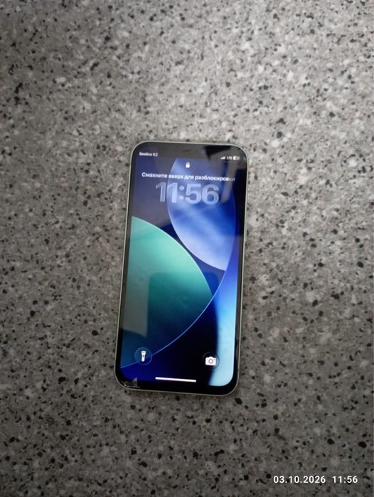 Телефон iphone 12mini