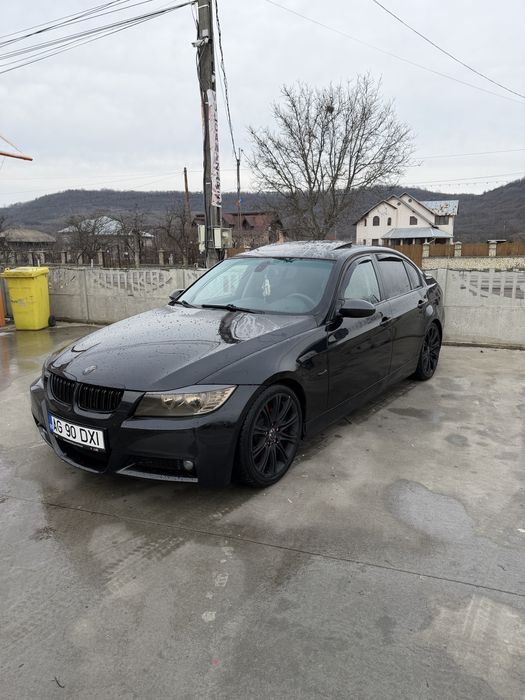 BMW E90 2.0D – Trapă, Manual