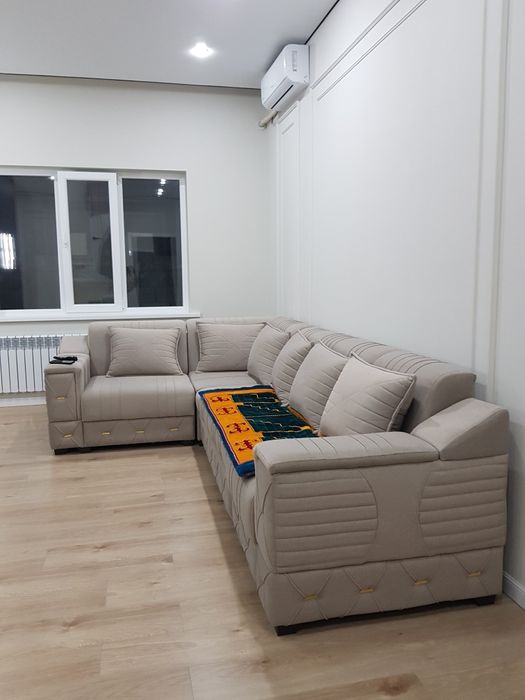 Продам диван угловой