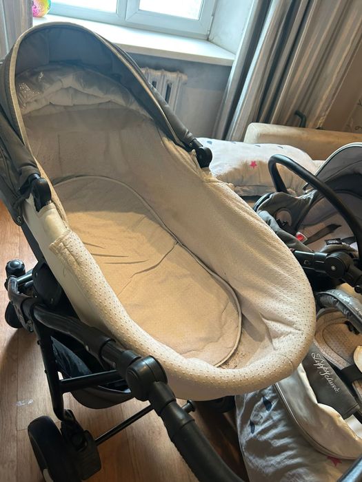 Коляска 3 в 1 очень удобная