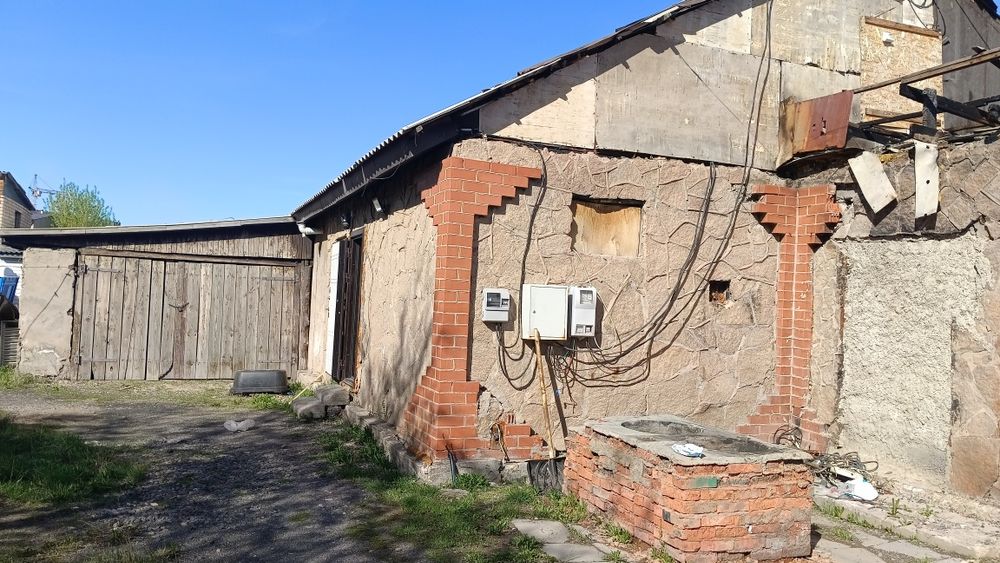 Дом на рабор продается.
