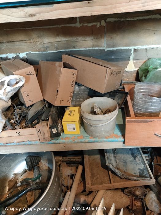 Запчасти на Ауди 80 бочка