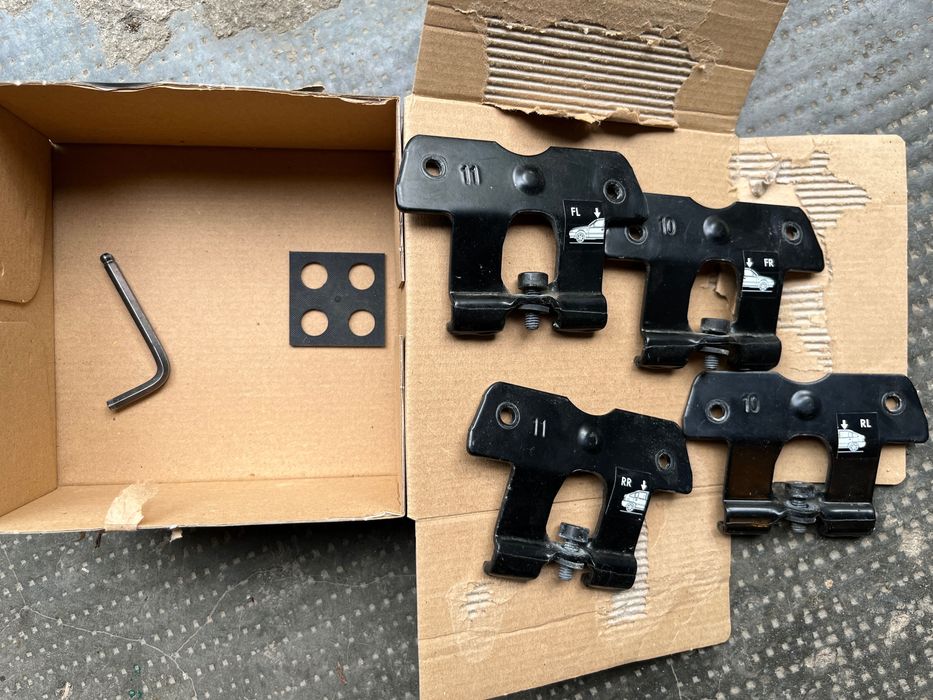 Bare Thule SquareBar 108 sau 760, Kit Thule 3078, butuci Thule N215