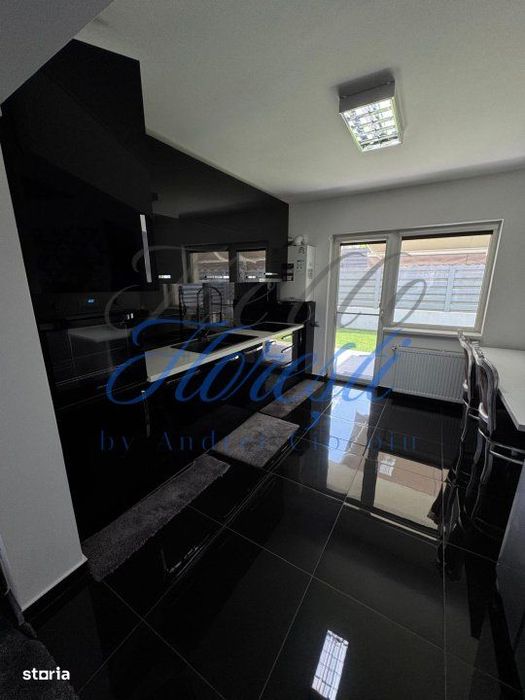 Casa 4 camere, 103mp, Zona Teilor