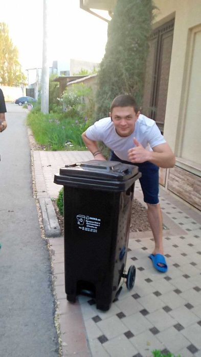 Мусорный бак 1100 Металичски - Оценковный  Пластик