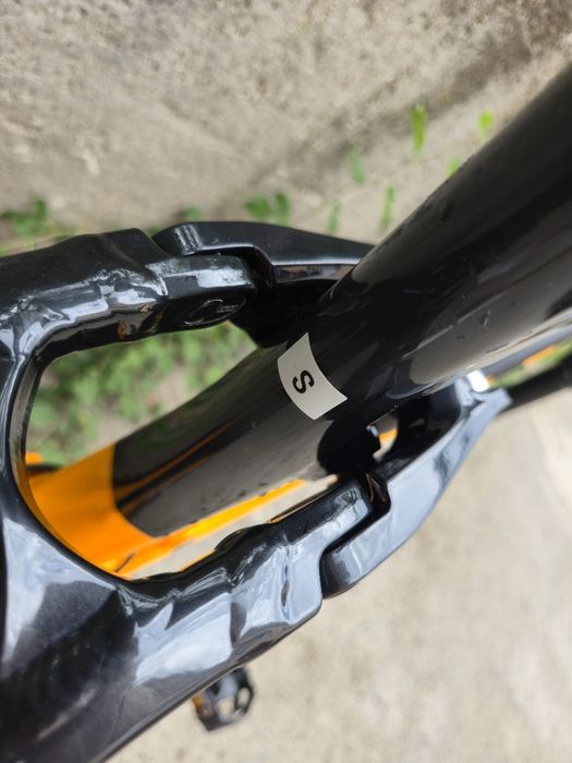 Trek Fuel Ex 5 27.5 + 1x12 Deore Като нов S размер рамка Rockshox Recon проходни оси