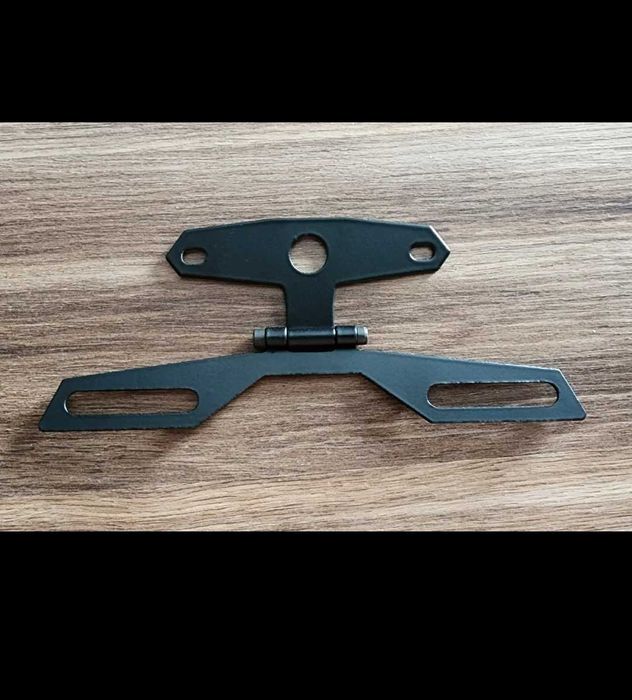 Прибиращи стойки за номер на мотор