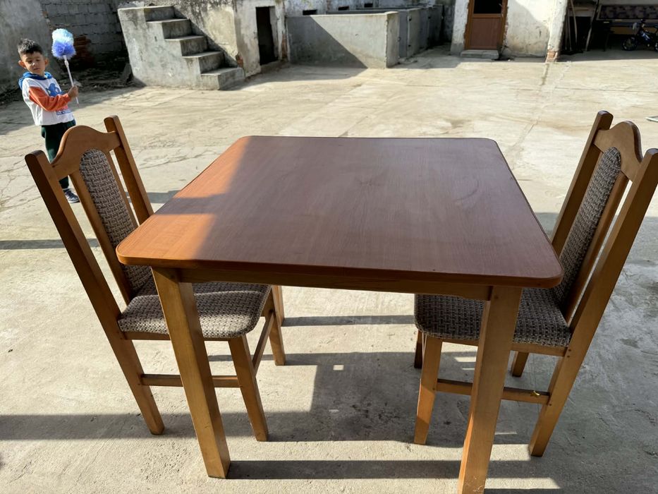 Mese si scaune restaurant