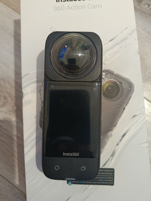 Экшен камера  instra 360
