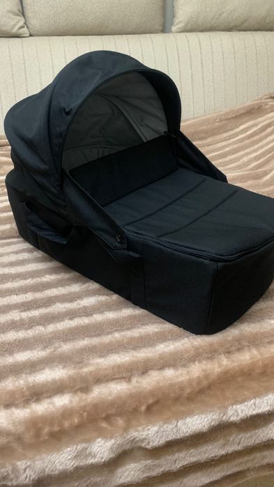 Продам новую люльку-переноску