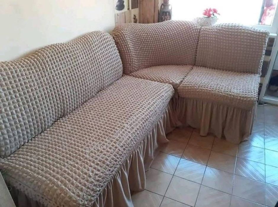 Еластични калъфи в три части за кухненски дивани