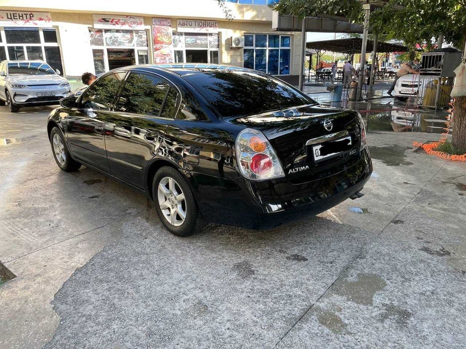 Nissan Altima 2005