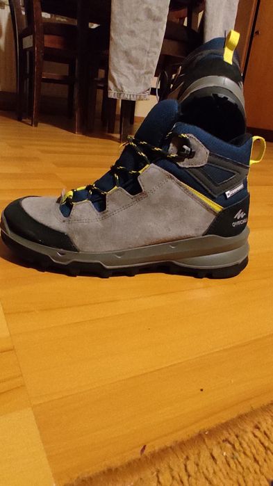 Bocanci Quechua mărimea 37