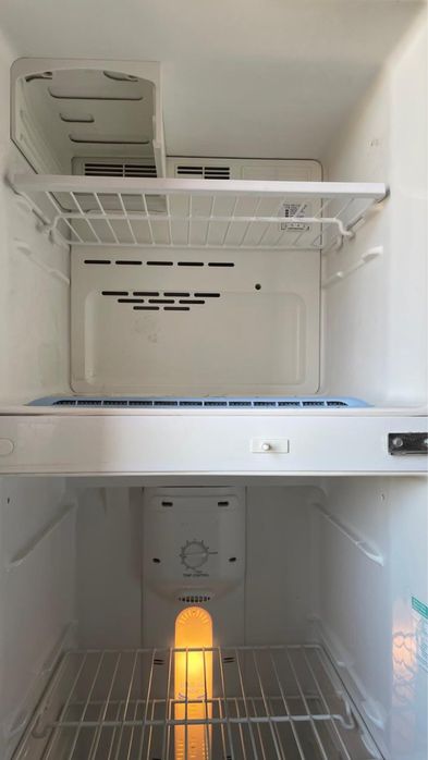 Холодильник рабочий