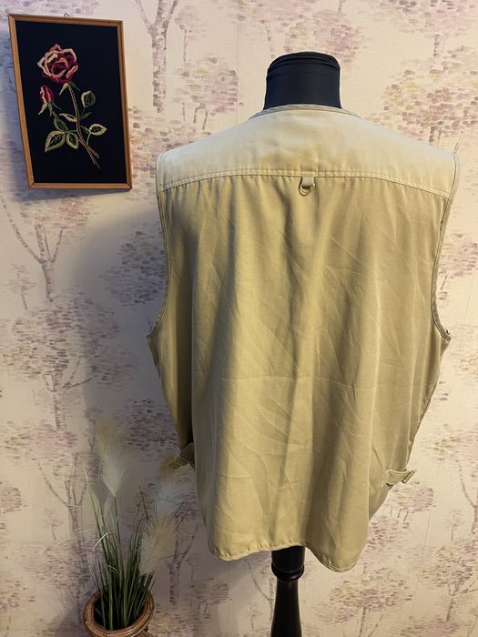 Vesta barbati Marcel Battiston marimea 3XL