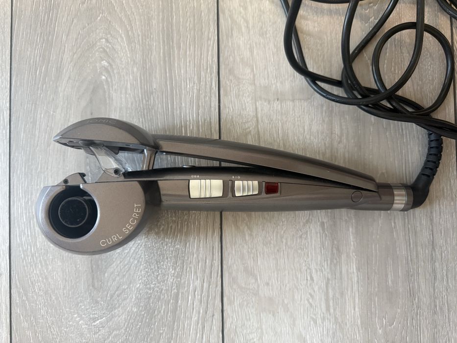 Ondulator automat Babyliss curl secret
