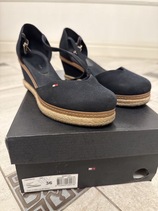 Босоножки Tommy Hilfiger синий