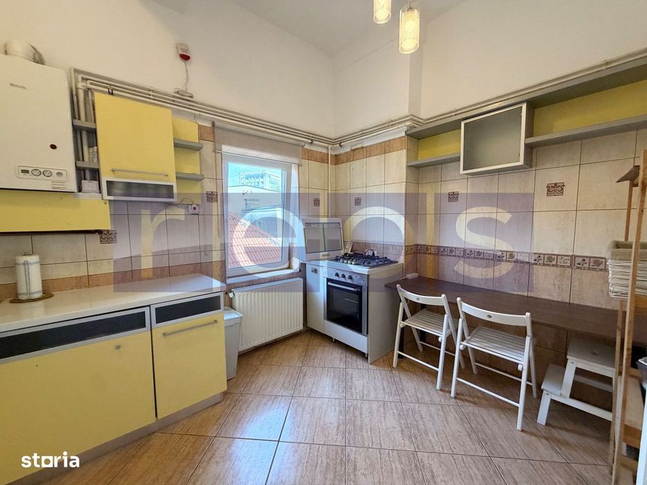 Inchiriere 3 Camere | 124 Mp | Vila | Semineu | Centrala Proprie