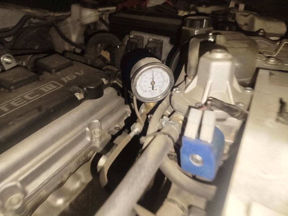 100tali gaz balon sotiladi