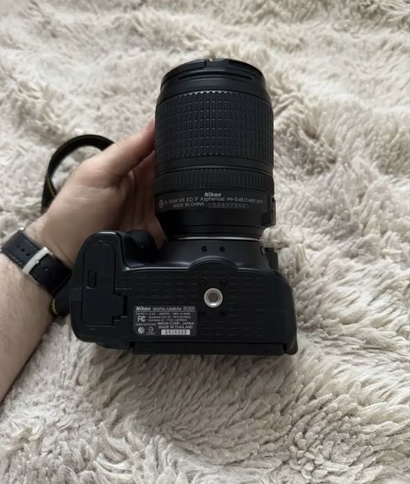 Продам фотоаппарат Nikon D5300
