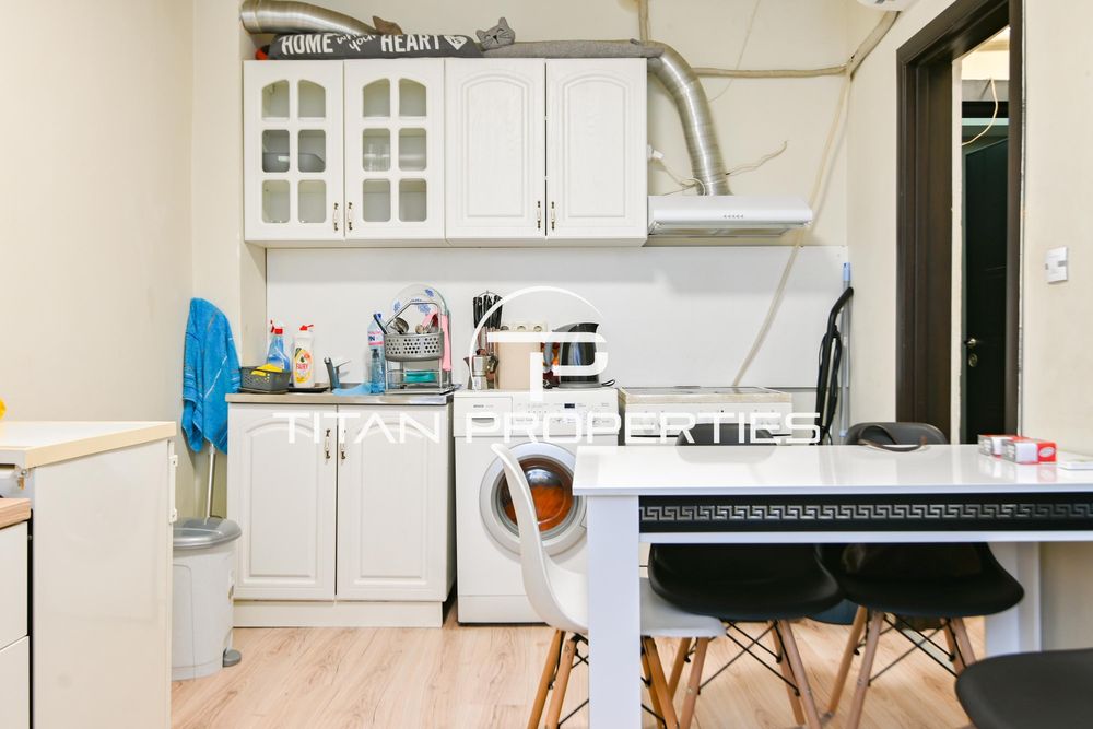 Дава се под наем Двустаен апартамент в София, Банишора - 42 кв.м за 448.8 € - Снимка #2