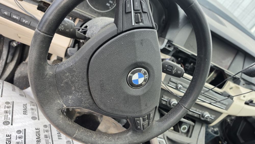 Plansa de bord bmw f10