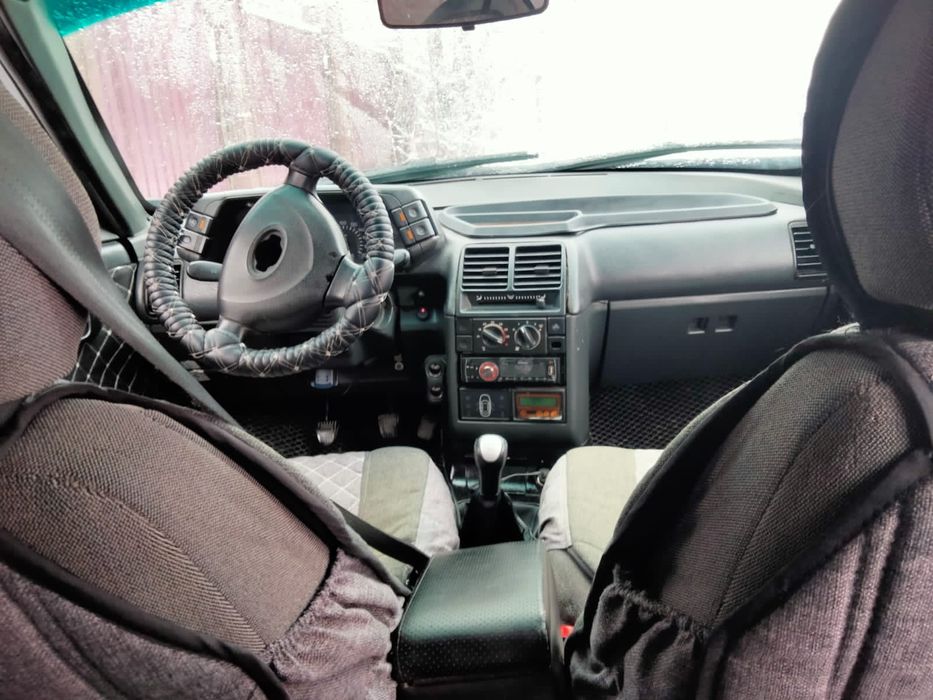 Продам ВАЗ 2112 , временно.каз.учет