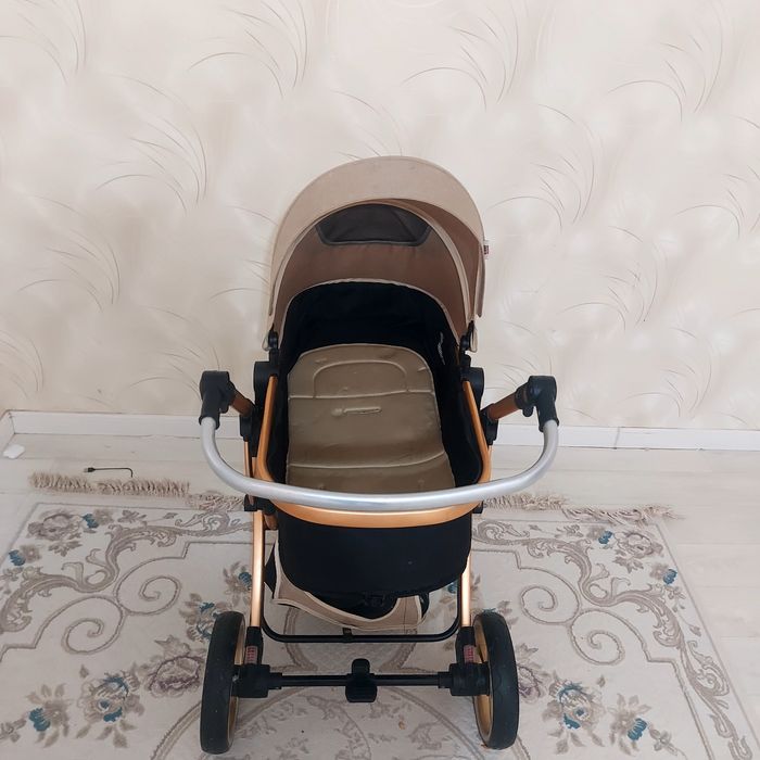 Коляска сатылады  жақсы жағдайда