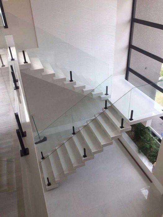 Balustrada de sticla securizata