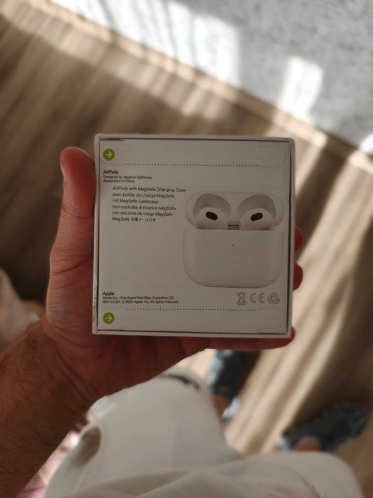 Слушалки airpods 3 gen чисто нови