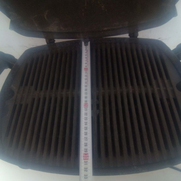 Електрическо барбекю WEBER Q140 мощност 2200W
Масивен корпус от лят алуминий