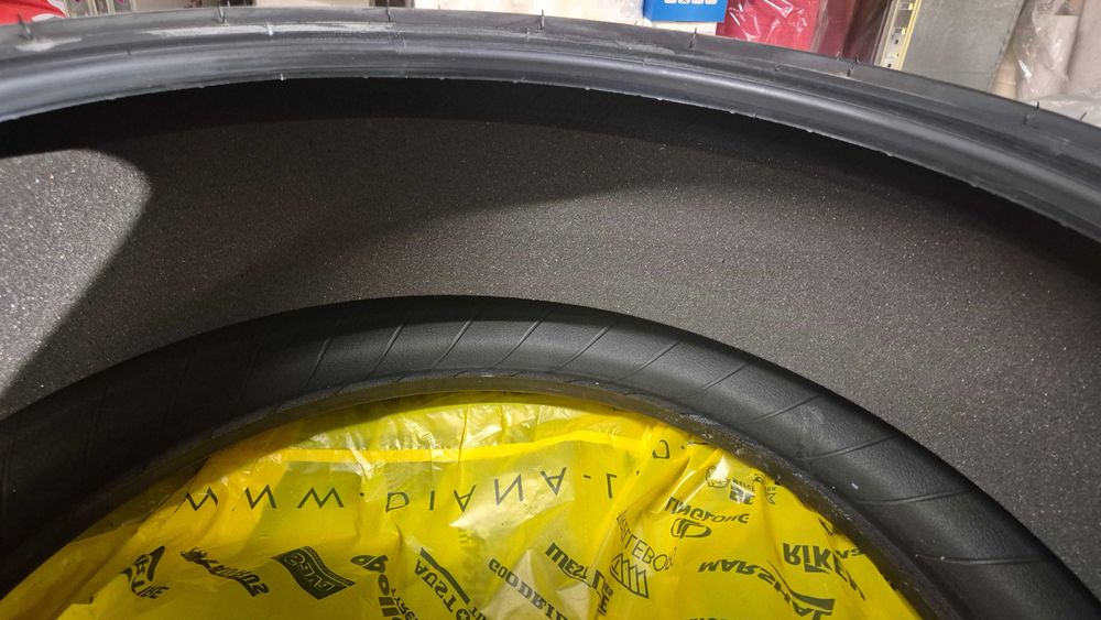 4 летни гуми Mishelin pilot sport ev 255/40/20 запазени!