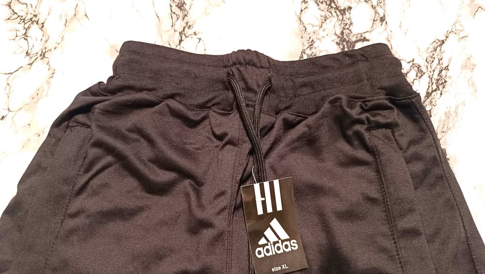 pantaloni trening Adidas - negri