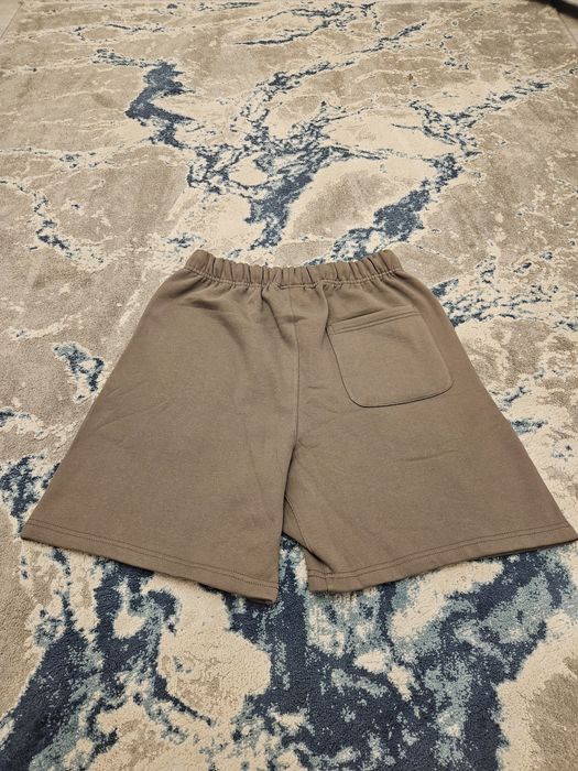 pantaloni scurti essentials