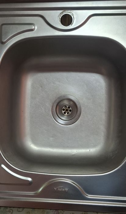 Продам мойку Б/у на кухню из нержавейки