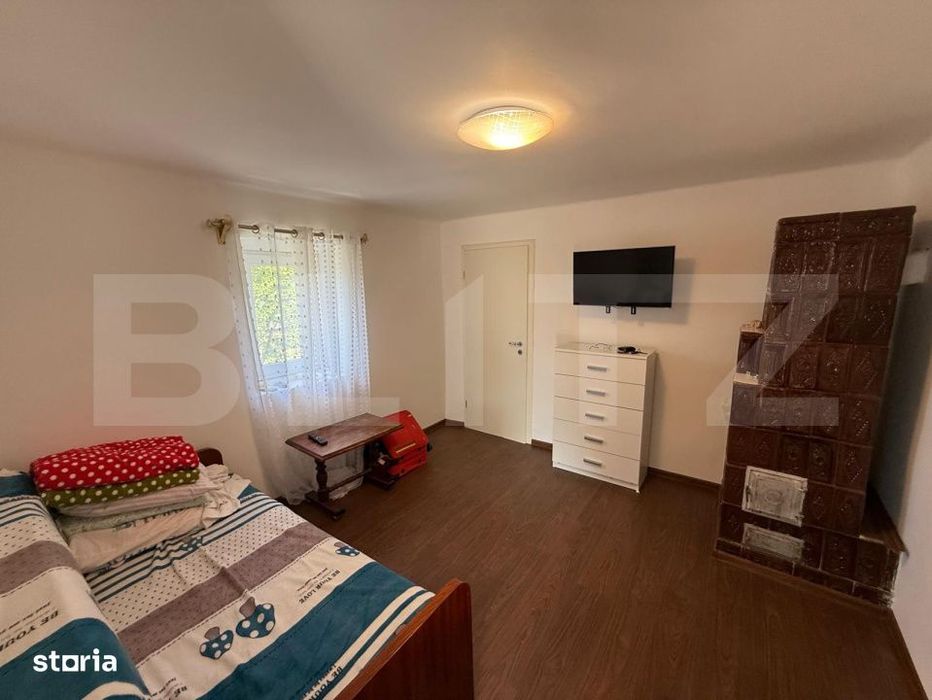 Casa partial renovata, 60 mp, 6000 mp teren, zona Georocu Mare
