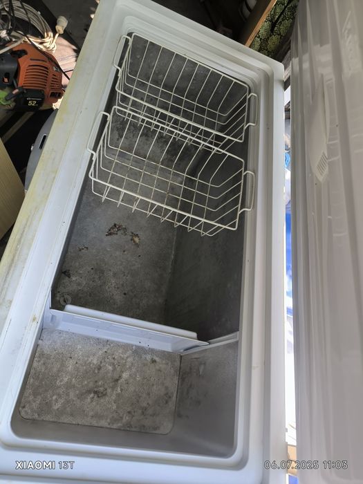 Продавам фризер БЕКО