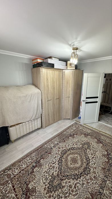 Продам 2х квв. квартиру  Район 11 мкр