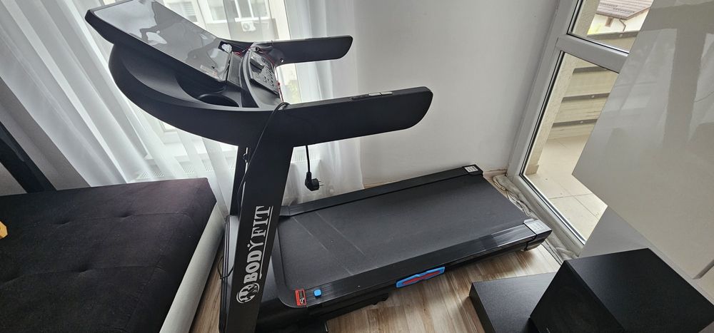 Vand banda alergare semi profesionala