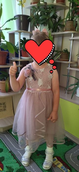 Продам платье на девочку